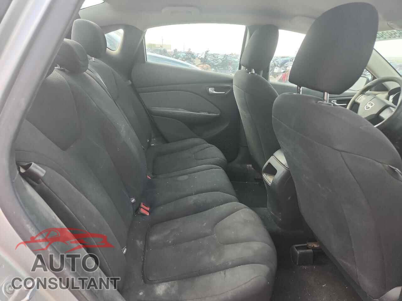 DODGE DART 2013 - 1C3CDFAA2DD267171