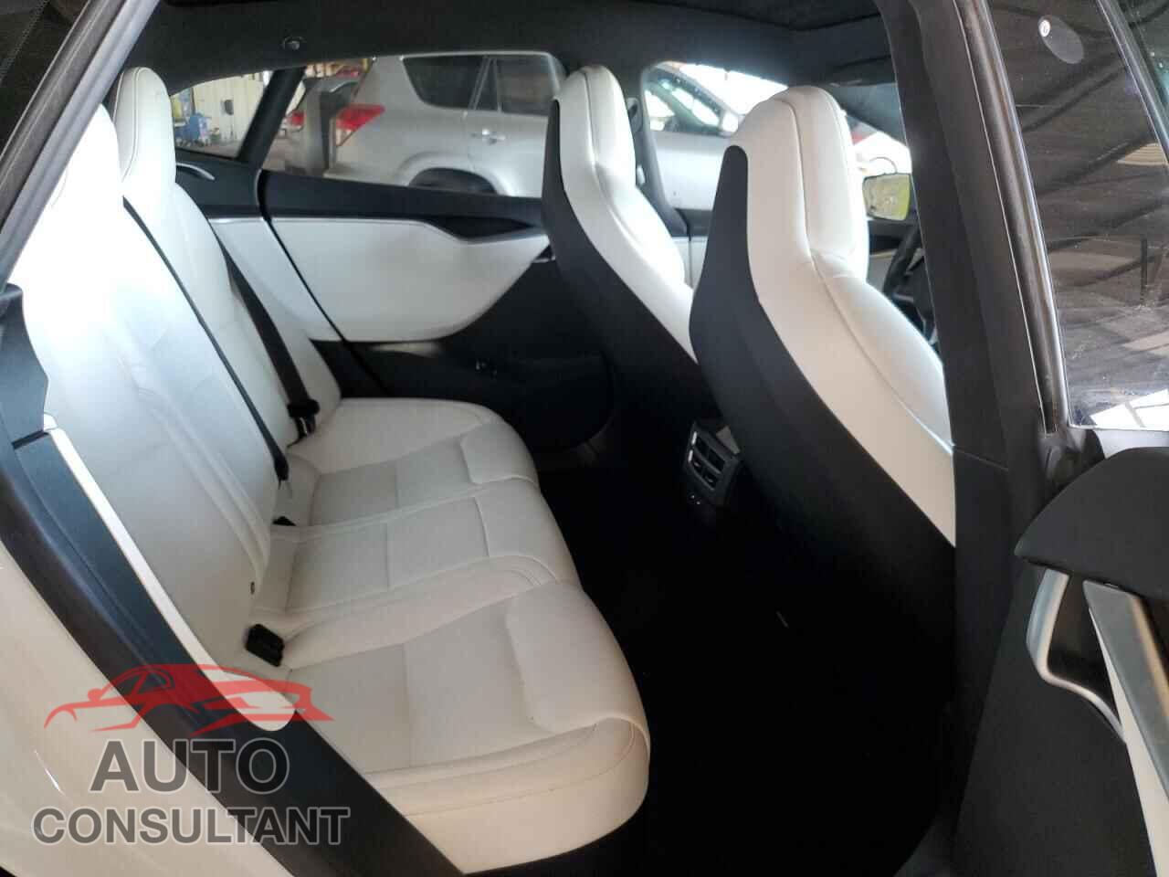 TESLA MODEL S 2017 - 5YJSA1E1XHF231353