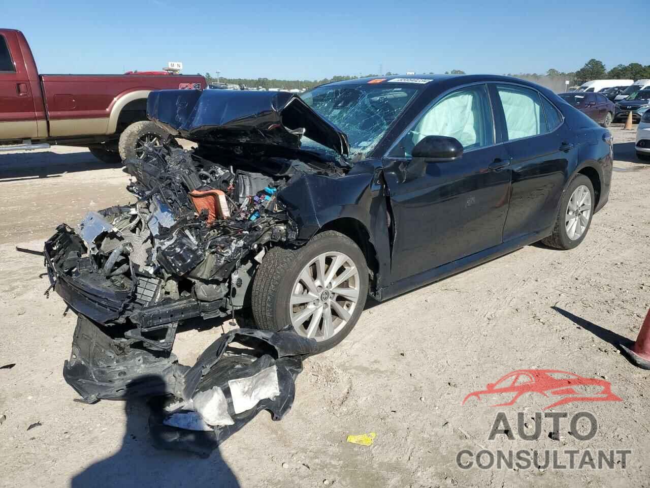 TOYOTA CAMRY 2022 - 4T1C11AKXNU663247
