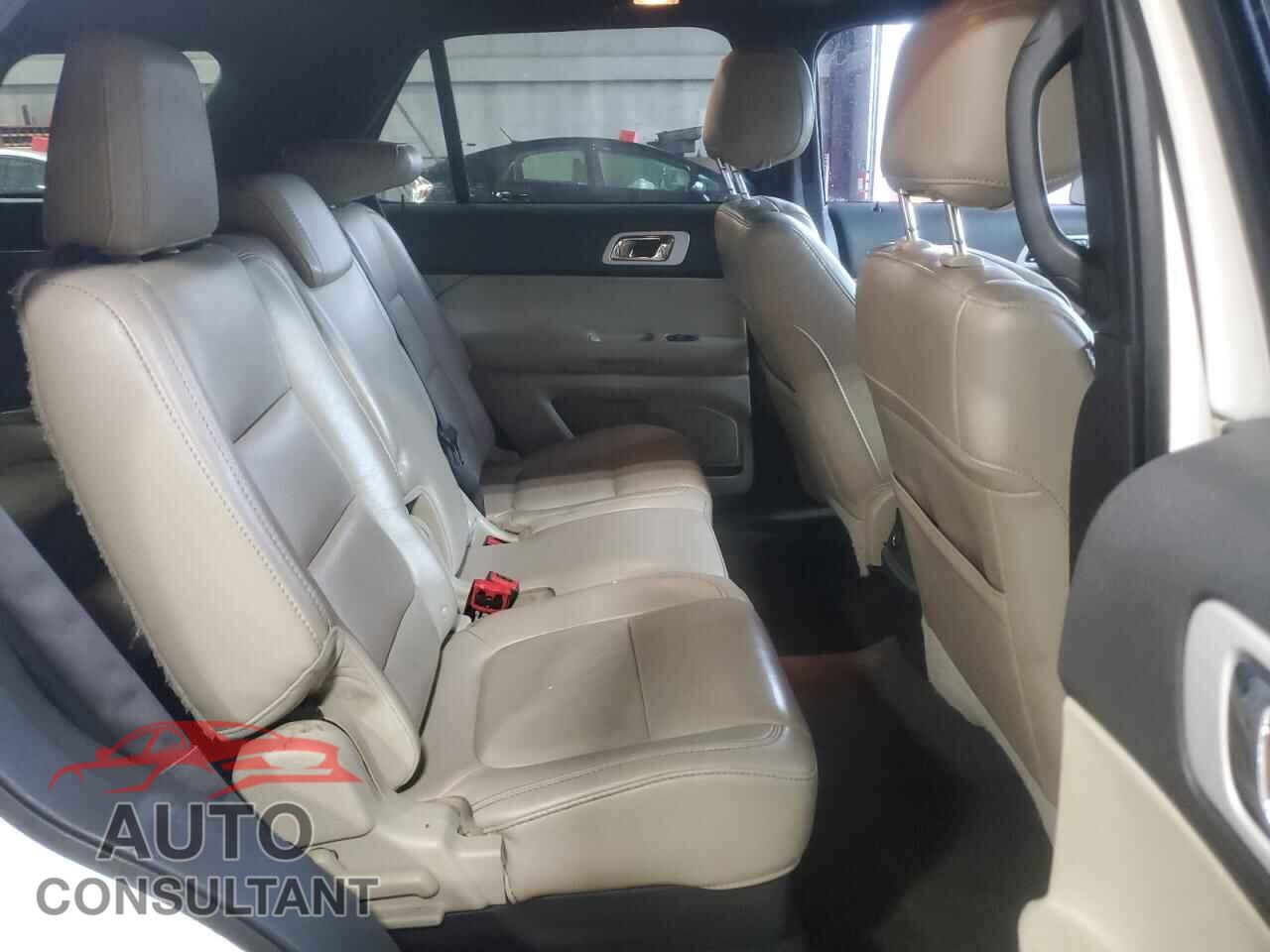 FORD EXPLORER 2013 - 1FM5K8D81DGA91271