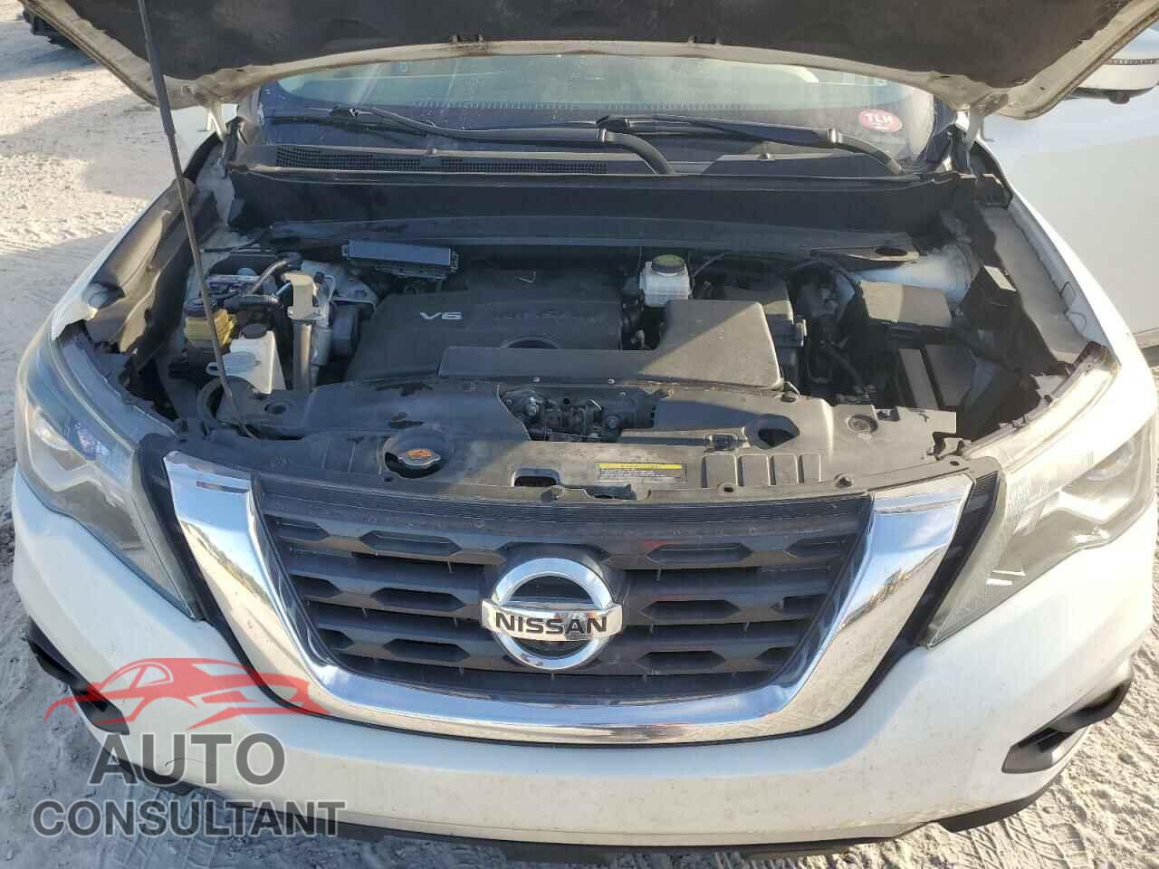 NISSAN PATHFINDER 2017 - 5N1DR2MN9HC601258