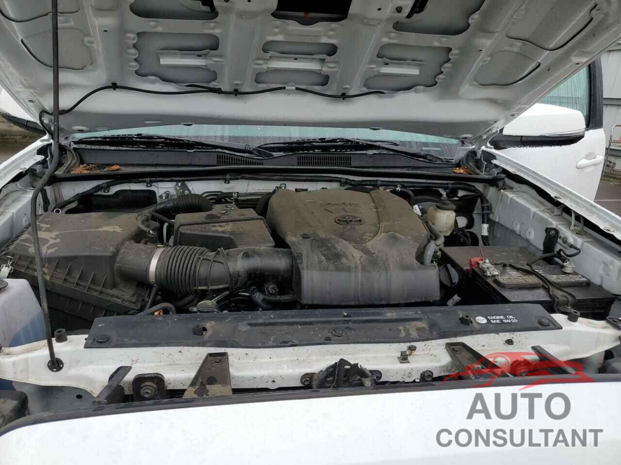 TOYOTA TACOMA 2018 - 3TMCZ5AN3JM137944