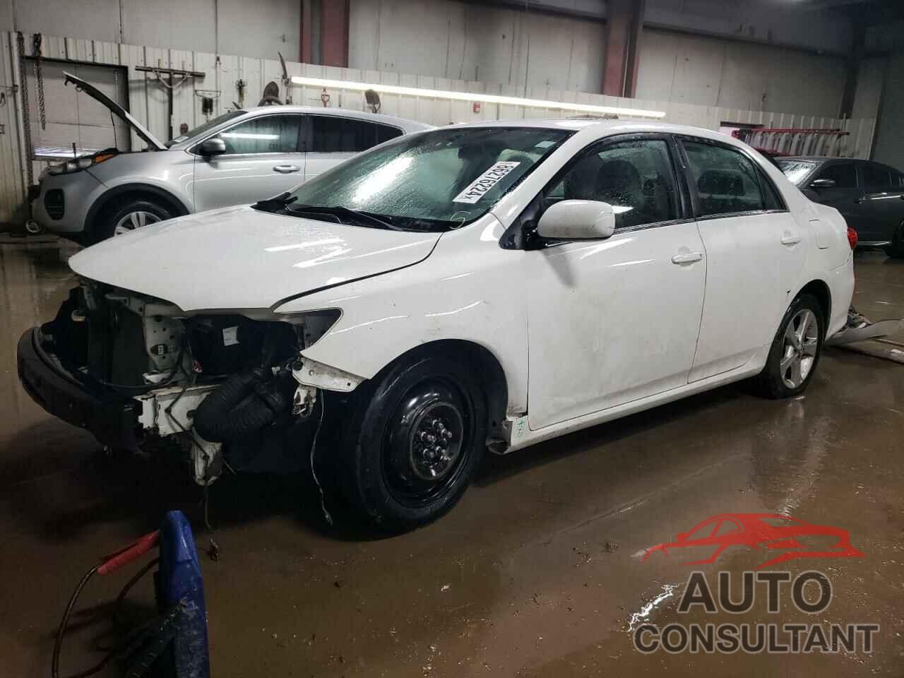 TOYOTA COROLLA 2013 - 2T1BU4EE0DC067881