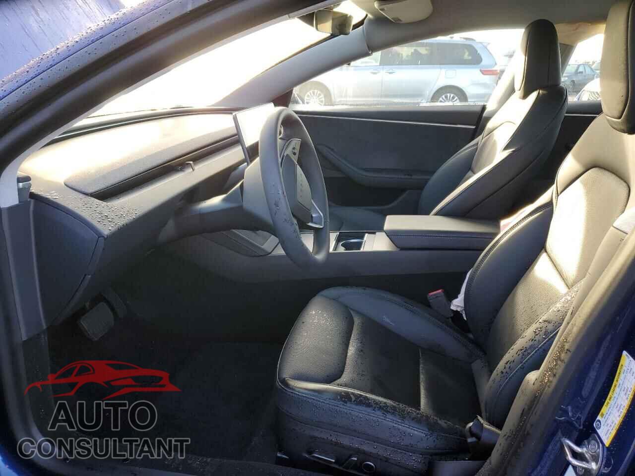 TESLA MODEL 3 2024 - 5YJ3E1EB9RF843515