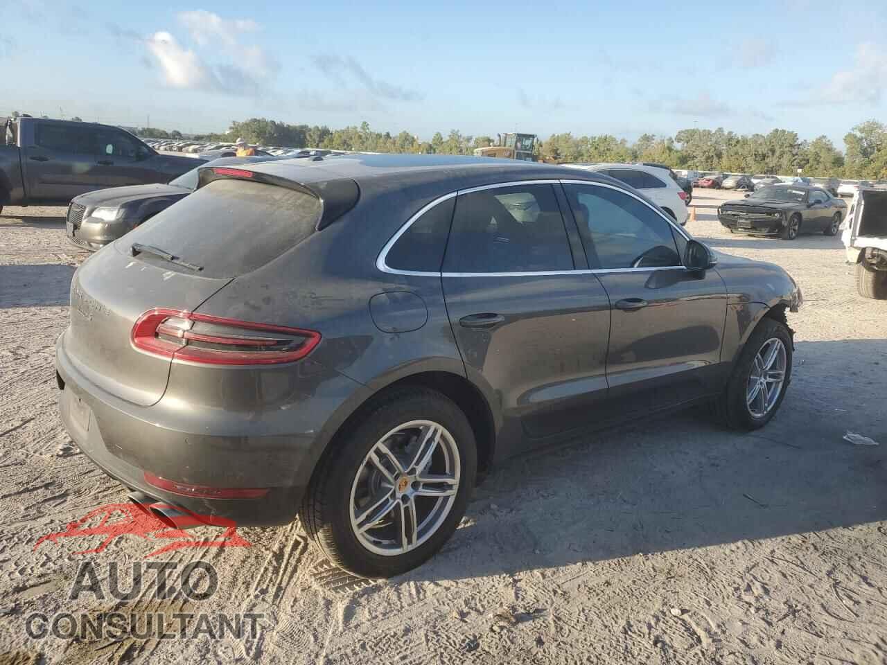 PORSCHE MACAN 2015 - WP1AB2A5XFLB52751