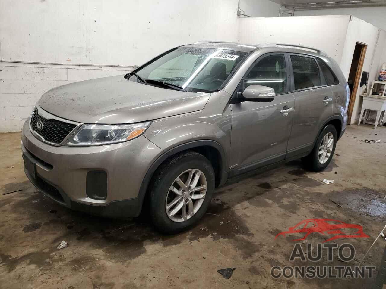 KIA SORENTO 2015 - 5XYKTDA72FG627398
