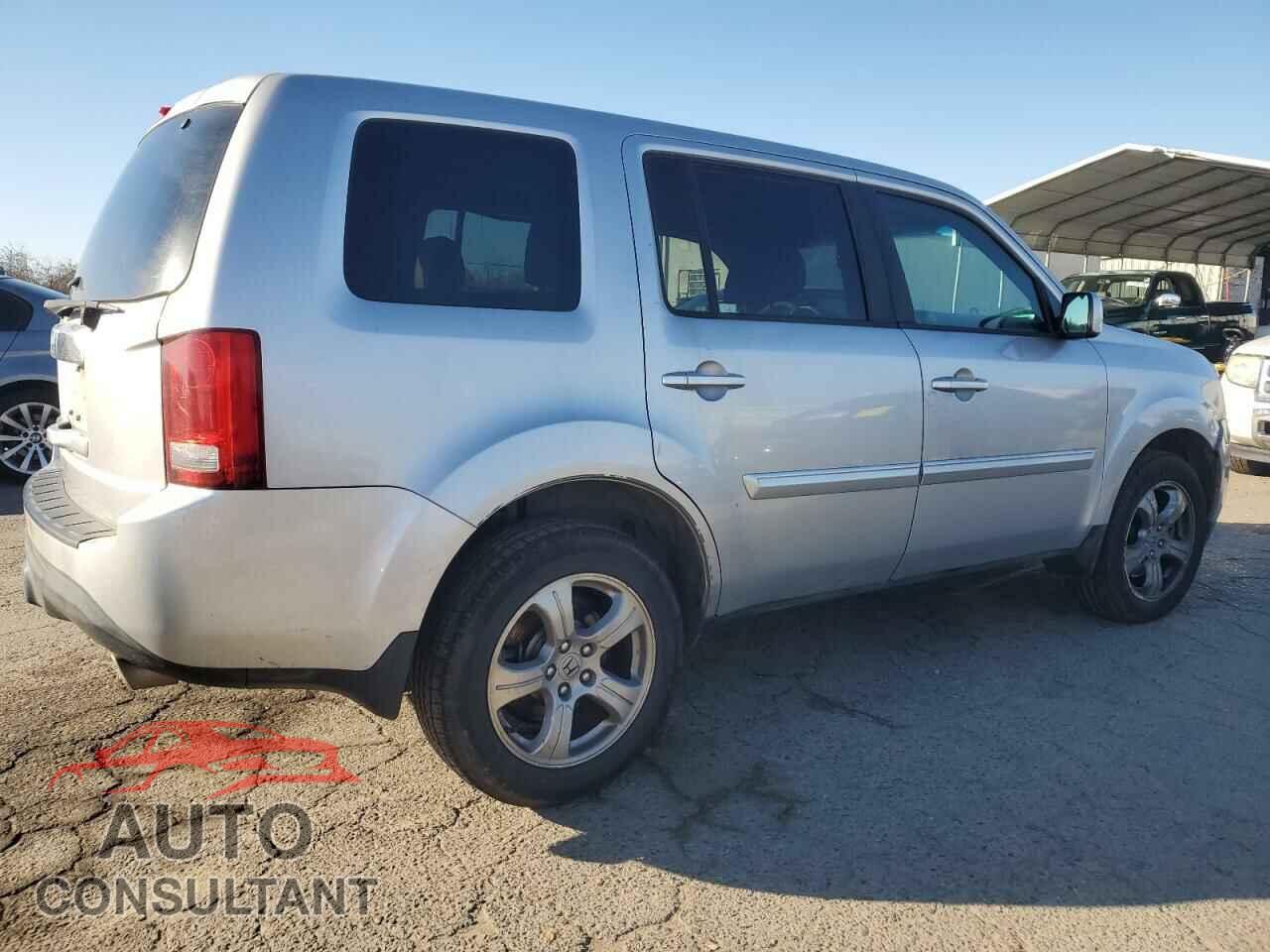 HONDA PILOT 2012 - 5FNYF3H40CB006025