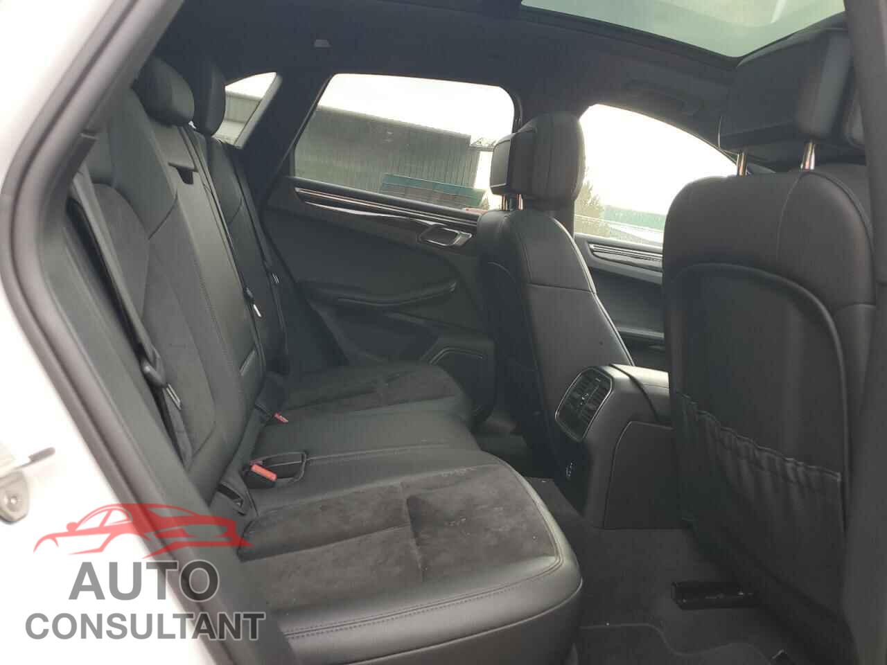 PORSCHE MACAN 2021 - WP1AA2A53MLB06243
