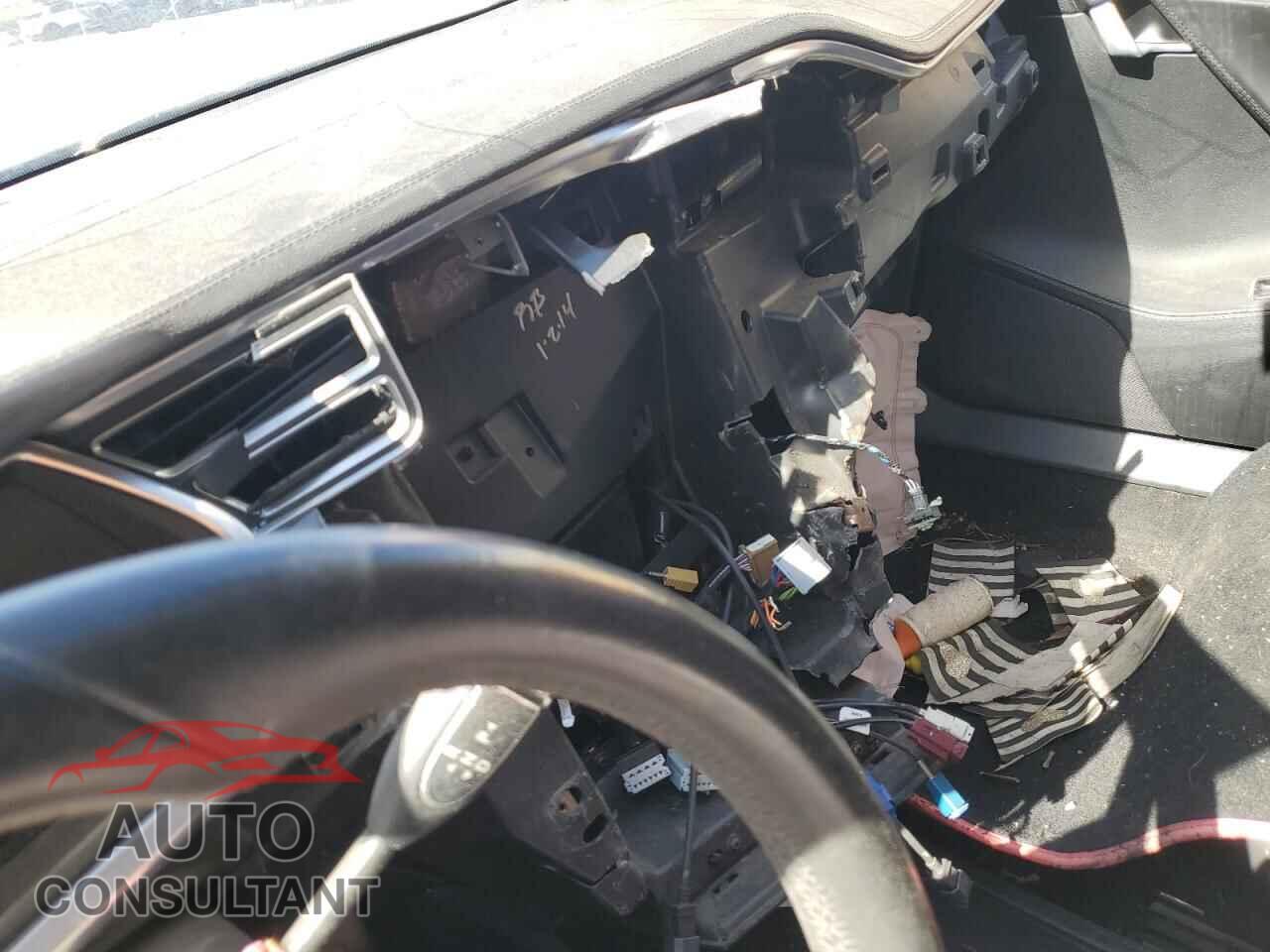 TESLA MODEL S 2014 - 5YJSA1S19EFP28488