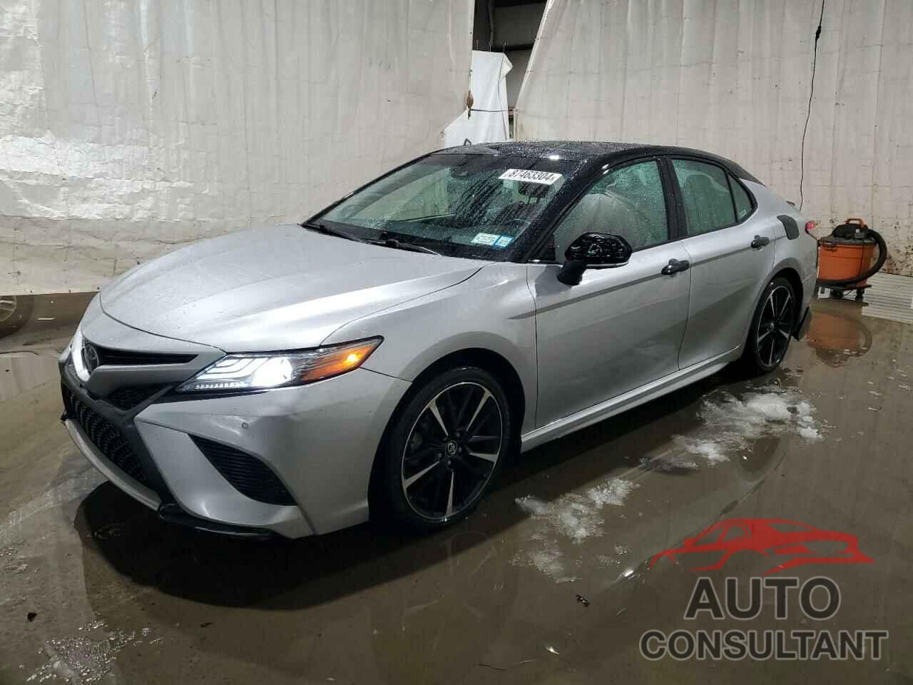 TOYOTA CAMRY 2018 - 4T1B61HK5JU149559