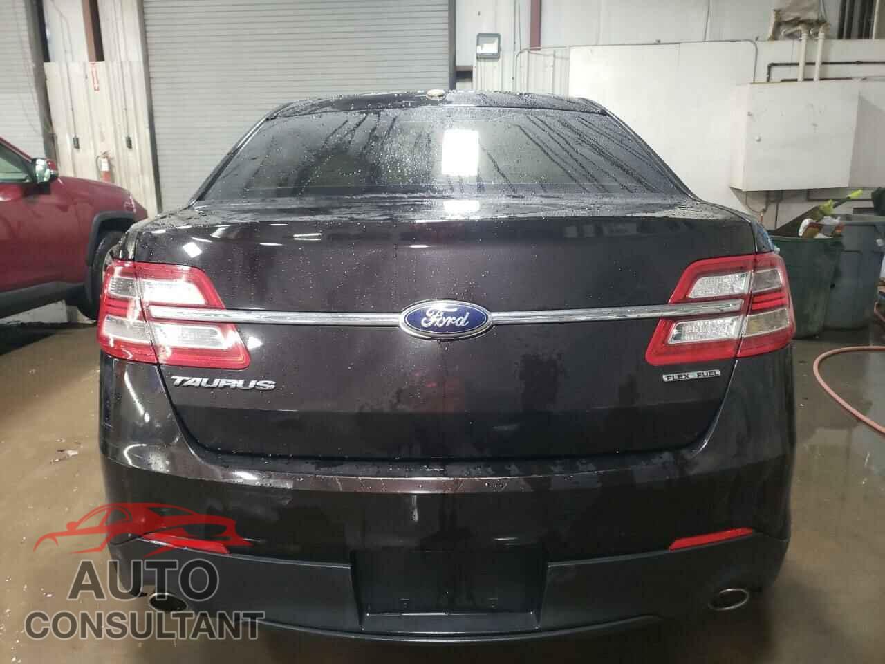 FORD TAURUS 2014 - 1FAHP2D82EG161139