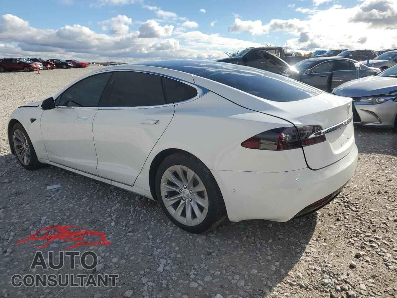 TESLA MODEL S 2017 - 5YJSA1E1XHF205691