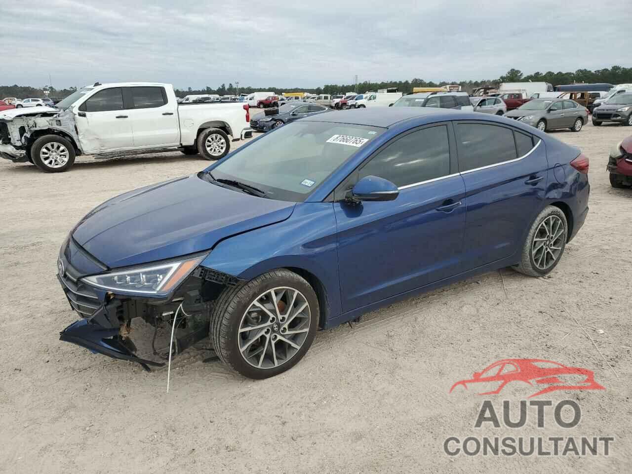 HYUNDAI ELANTRA 2019 - 5NPD84LF5KH489437