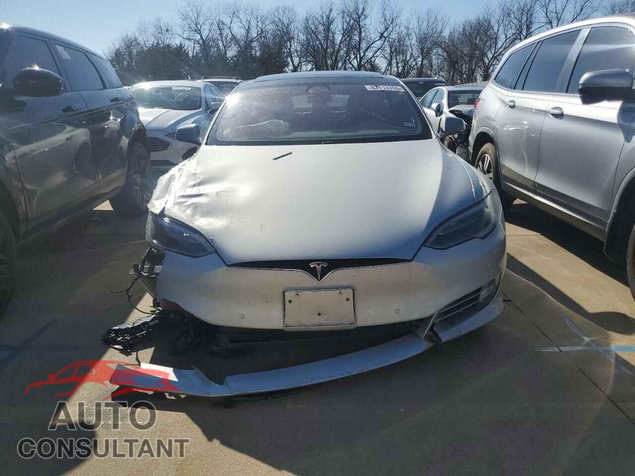 TESLA MODEL S 2017 - 5YJSA1E23HF227914