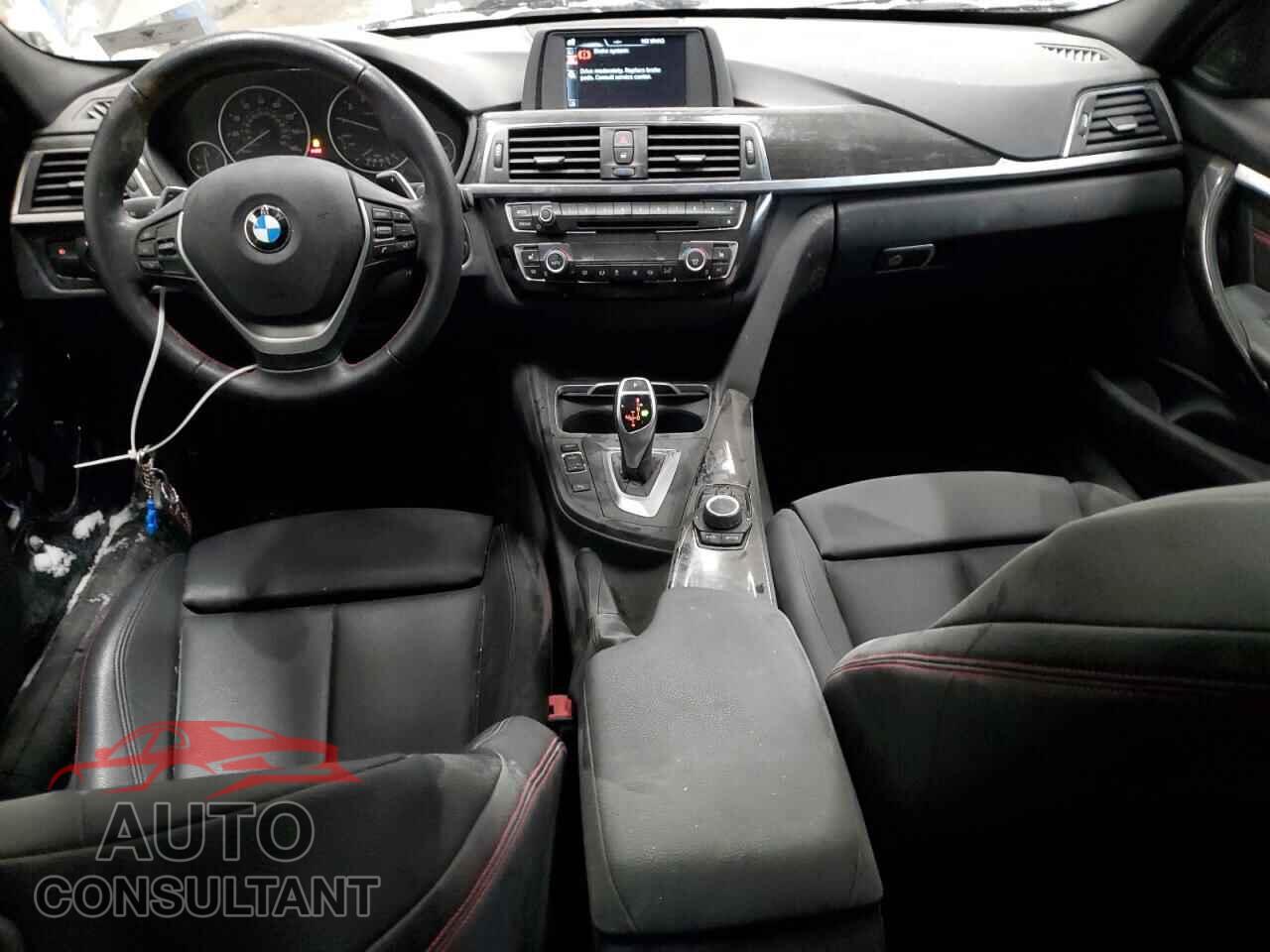 BMW 3 SERIES 2016 - WBA8E3G58GNU03399