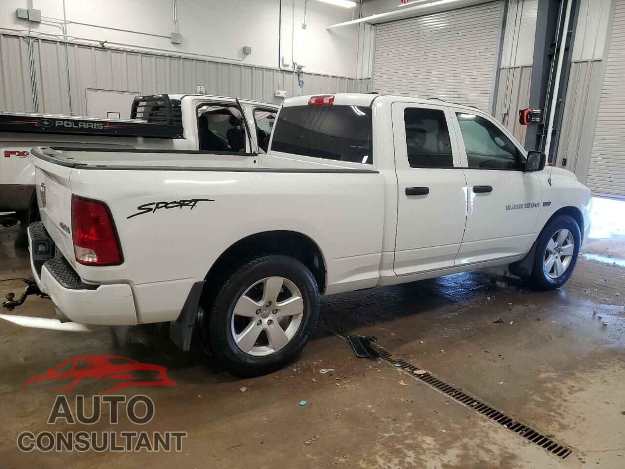 DODGE RAM 1500 2012 - 1C6RD7FT5CS283159