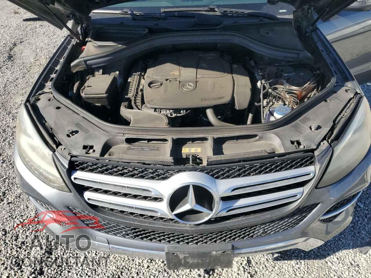 MERCEDES-BENZ GLE-CLASS 2017 - 4JGDA5JB1HA827146