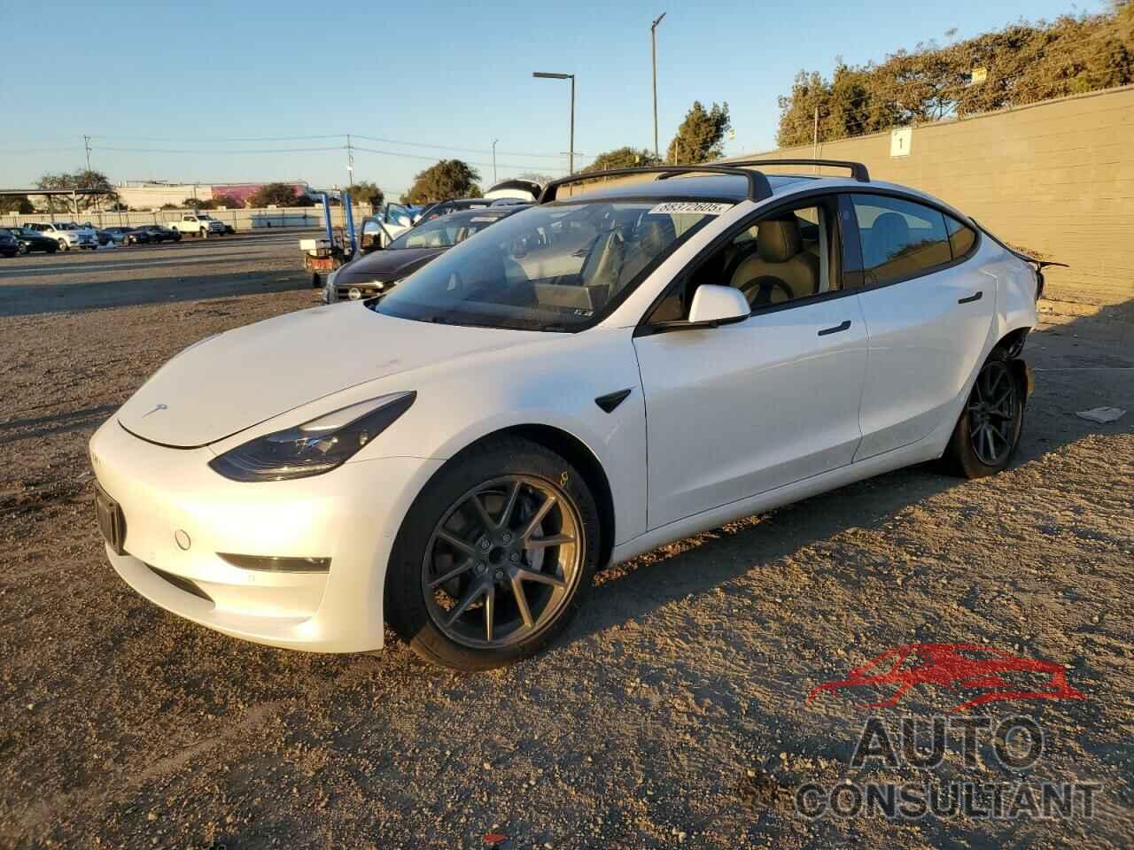 TESLA MODEL 3 2021 - 5YJ3E1EAXMF867354