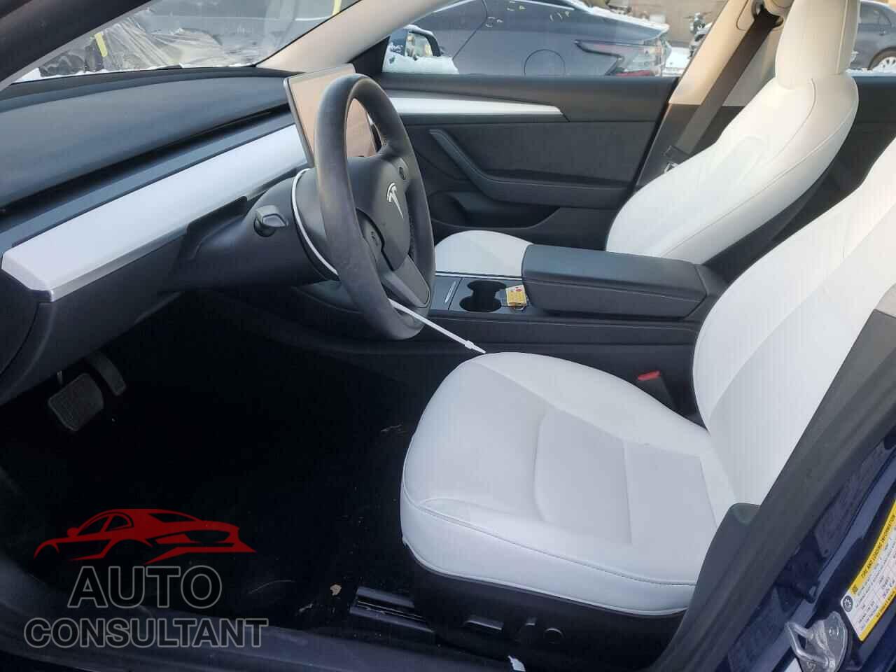 TESLA MODEL 3 2021 - 5YJ3E1EA8MF989713