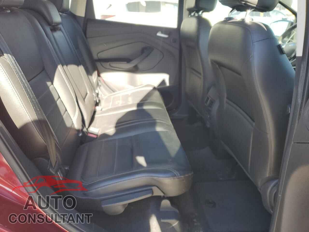 FORD ESCAPE 2013 - 1FMCU0H90DUD18585