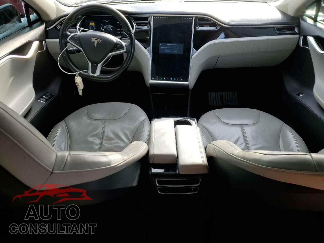 TESLA MODEL S 2013 - 5YJSA1CN3DFP27773