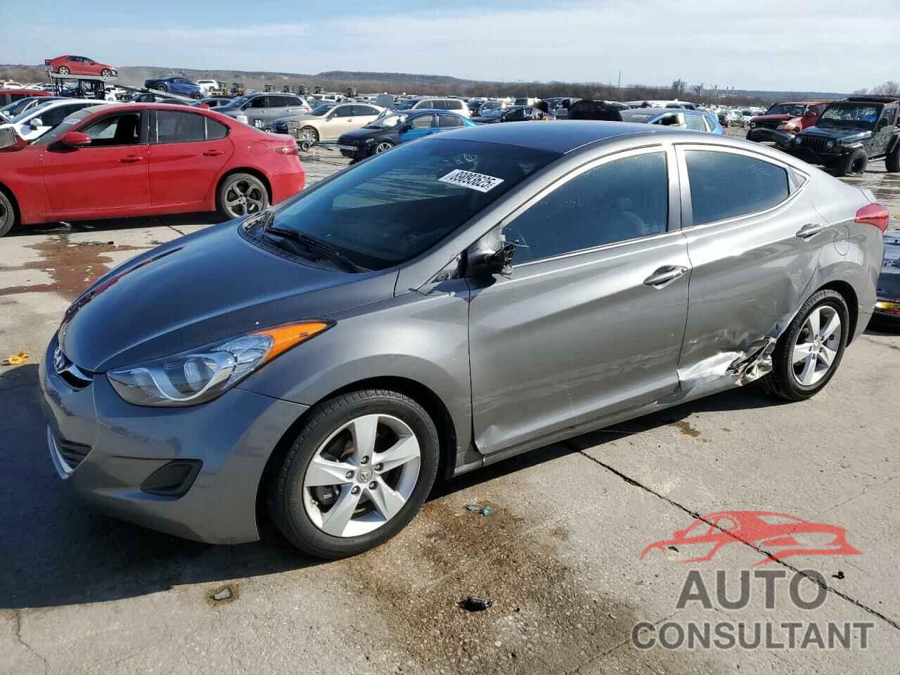 HYUNDAI ELANTRA 2013 - 5NPDH4AE3DH371237