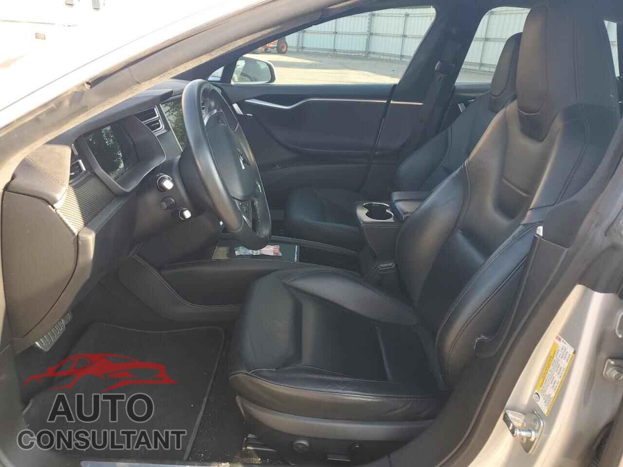 TESLA MODEL S 2014 - 5YJSA1H21EFP65700