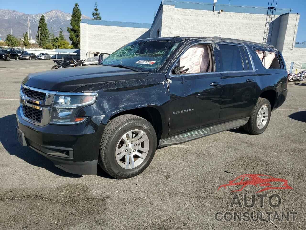 CHEVROLET SUBURBAN 2017 - 1GNSCHKC2HR151121