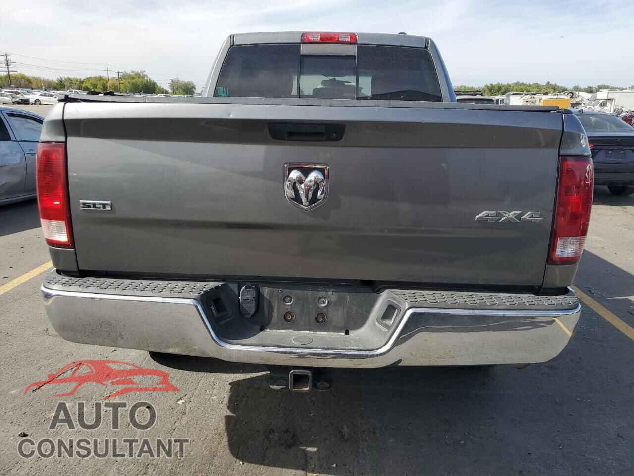 DODGE RAM 1500 2012 - 1C6RD7LT8CS103662
