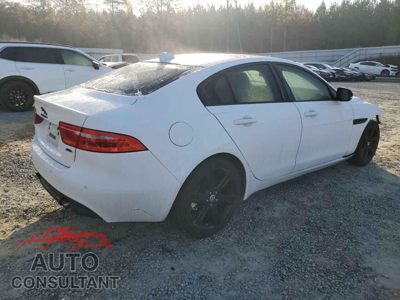 JAGUAR XE 2017 - SAJAE4BG7HA964643