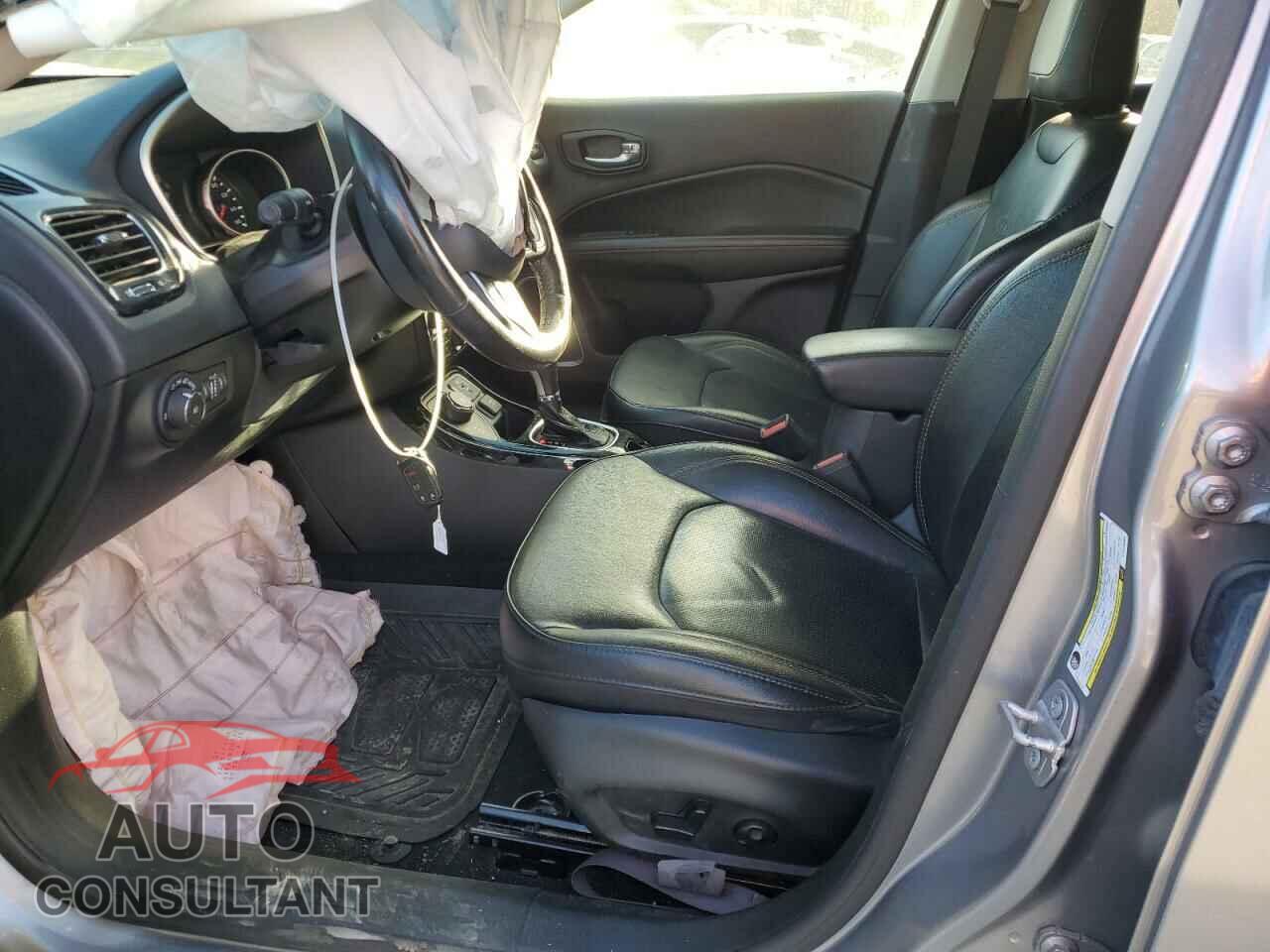 JEEP COMPASS 2020 - 3C4NJDCB2LT170665