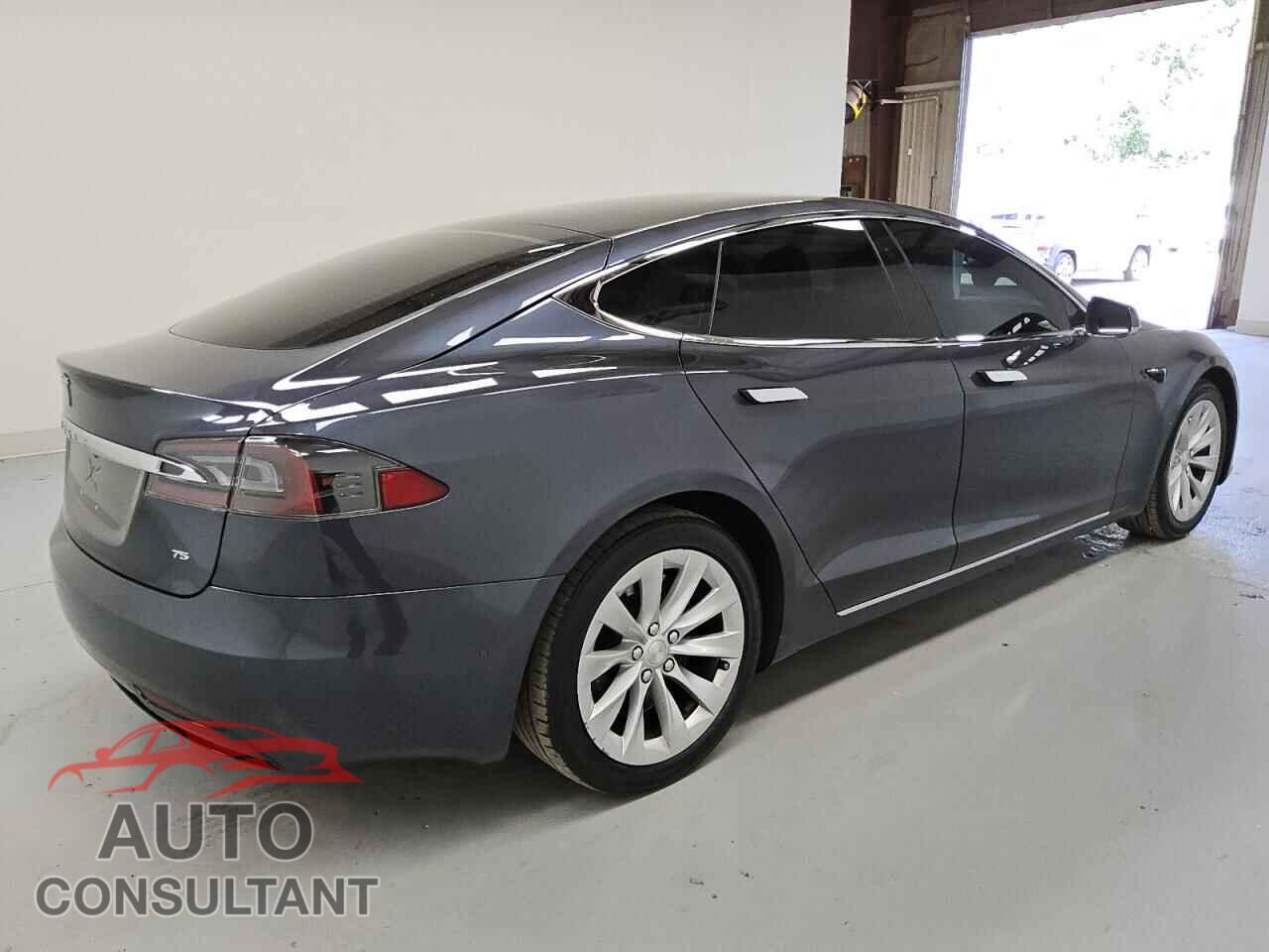 TESLA MODEL S 2016 - 5YJSA1E10GF175101