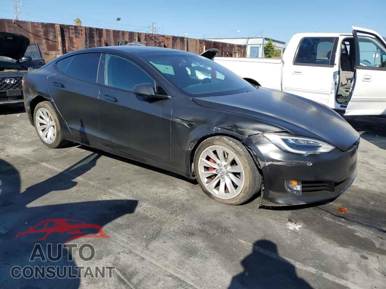 TESLA MODEL S 2017 - 5YJSA1E26HF192575