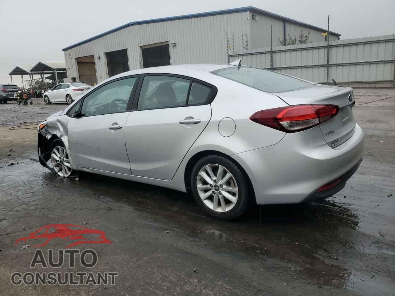 KIA FORTE 2017 - 3KPFL4A78HE014218