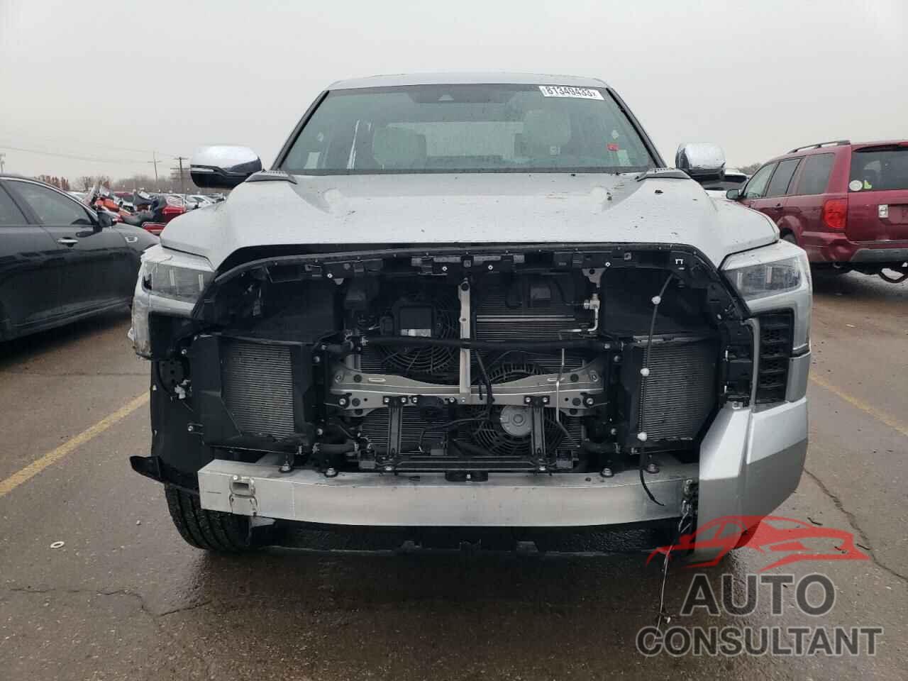 TOYOTA TUNDRA 2023 - 5TFVC5DB3PX035221