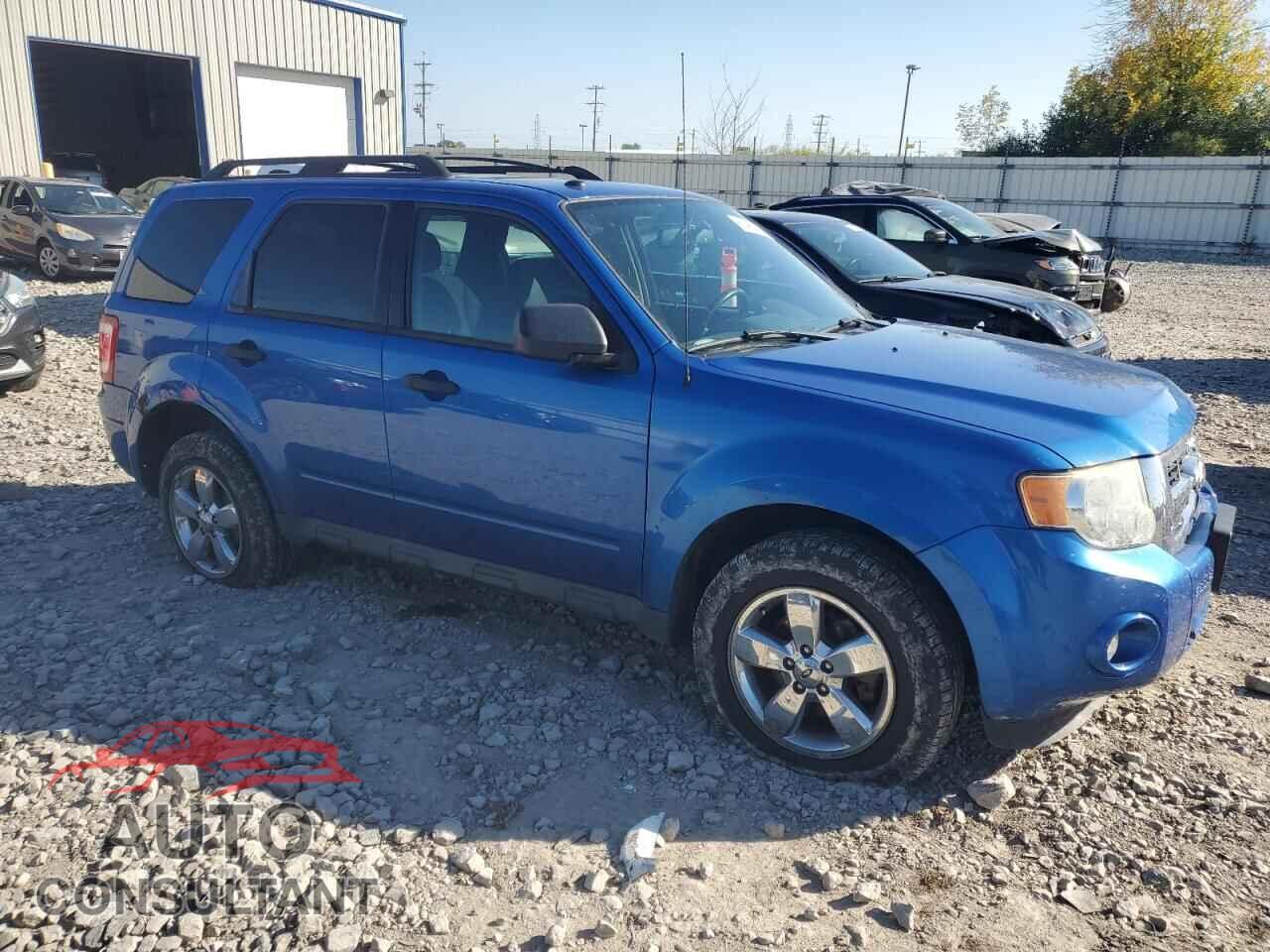 FORD ESCAPE 2011 - 1FMCU9DG0BKB10577