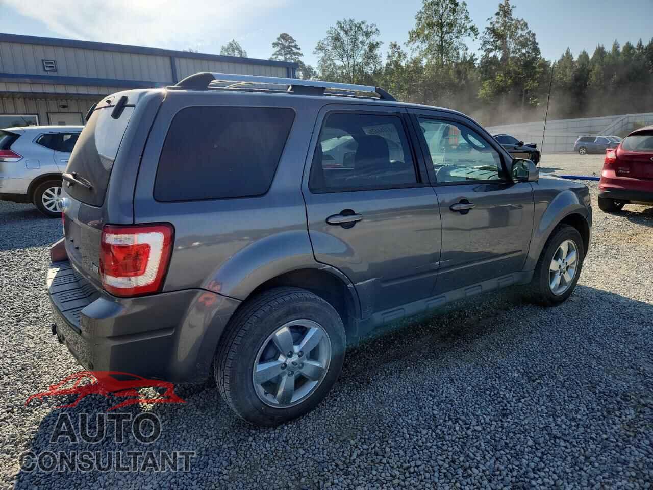 FORD ESCAPE 2010 - 1FMCU9EG5AKB10099