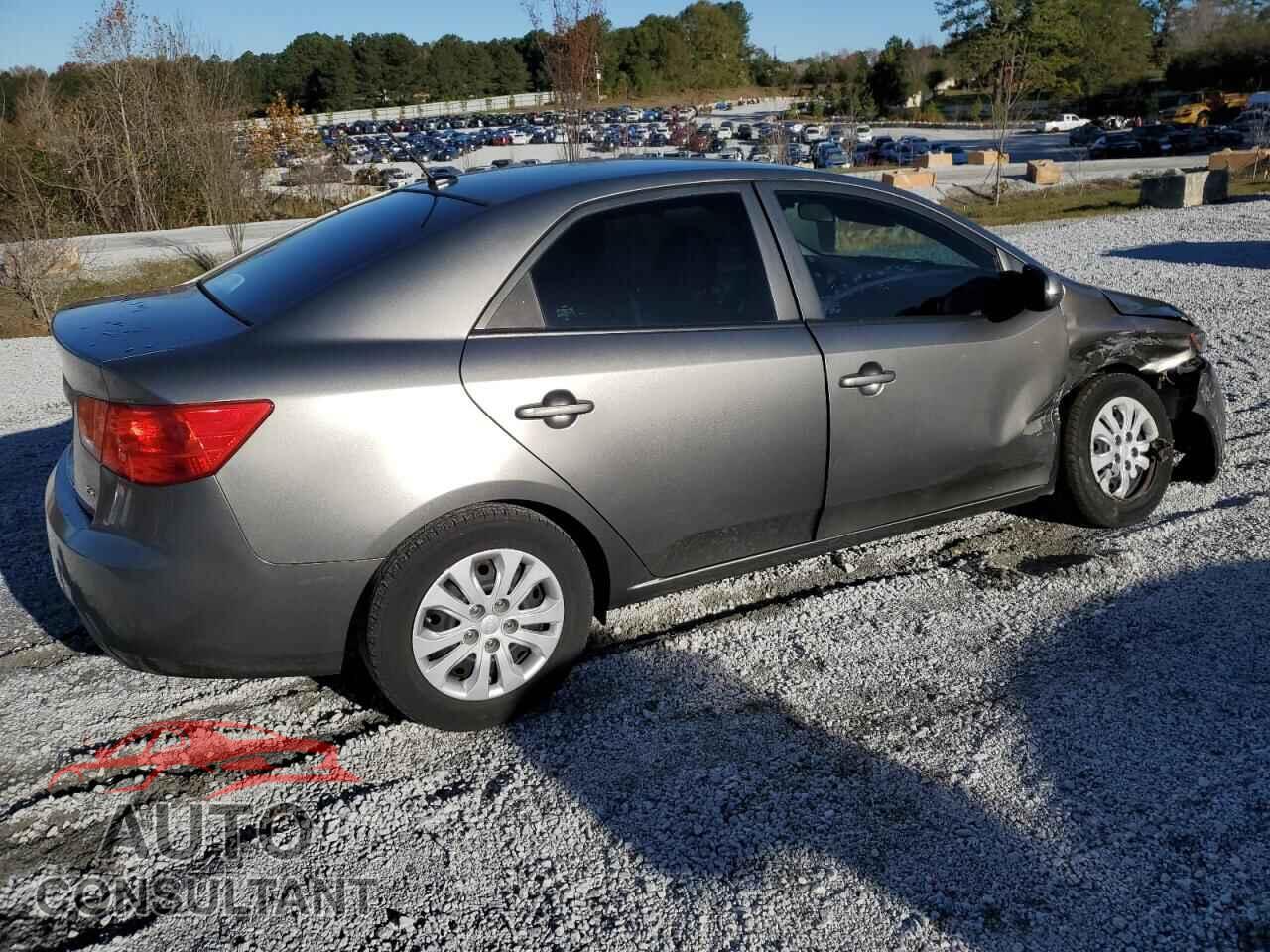 KIA FORTE 2011 - KNAFU4A21B5387666