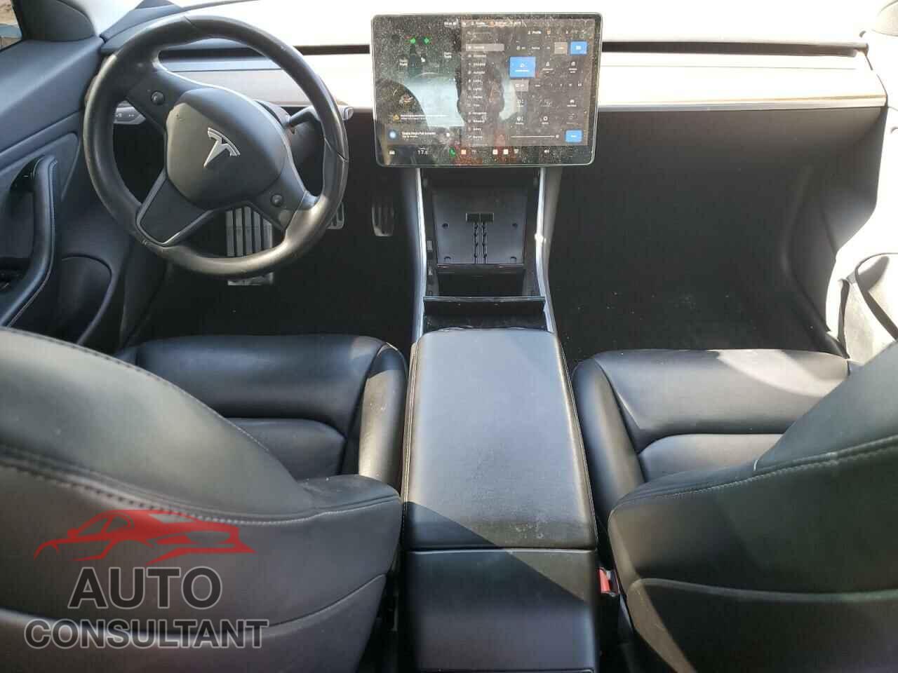 TESLA MODEL 3 2019 - 5YJ3E1EA3KF395432