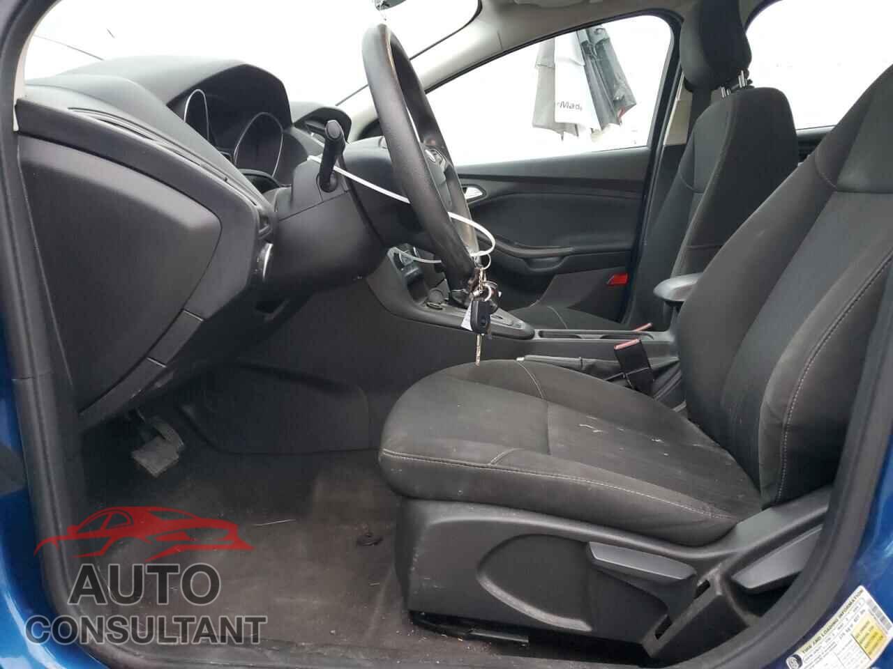 FORD FOCUS 2018 - 1FADP3H20JL310238