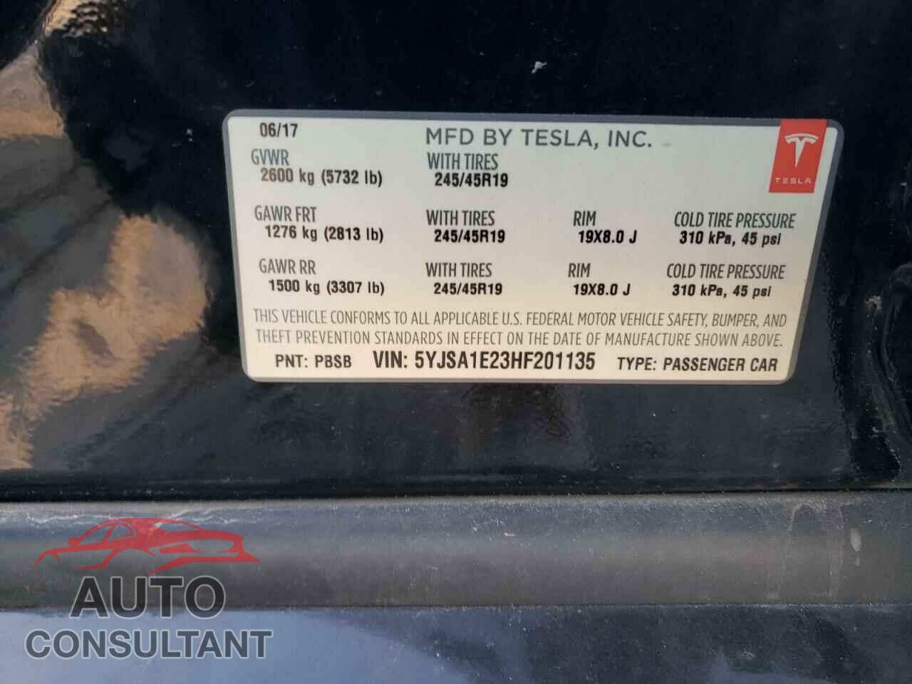 TESLA MODEL S 2017 - 5YJSA1E23HF201135