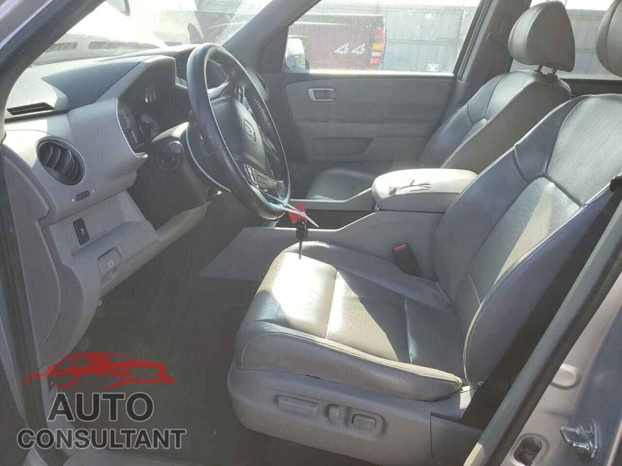 HONDA PILOT 2012 - 5FNYF4H66CB053342