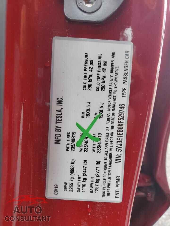 TESLA MODEL 3 2019 - 5YJ3E1EB6KF529746