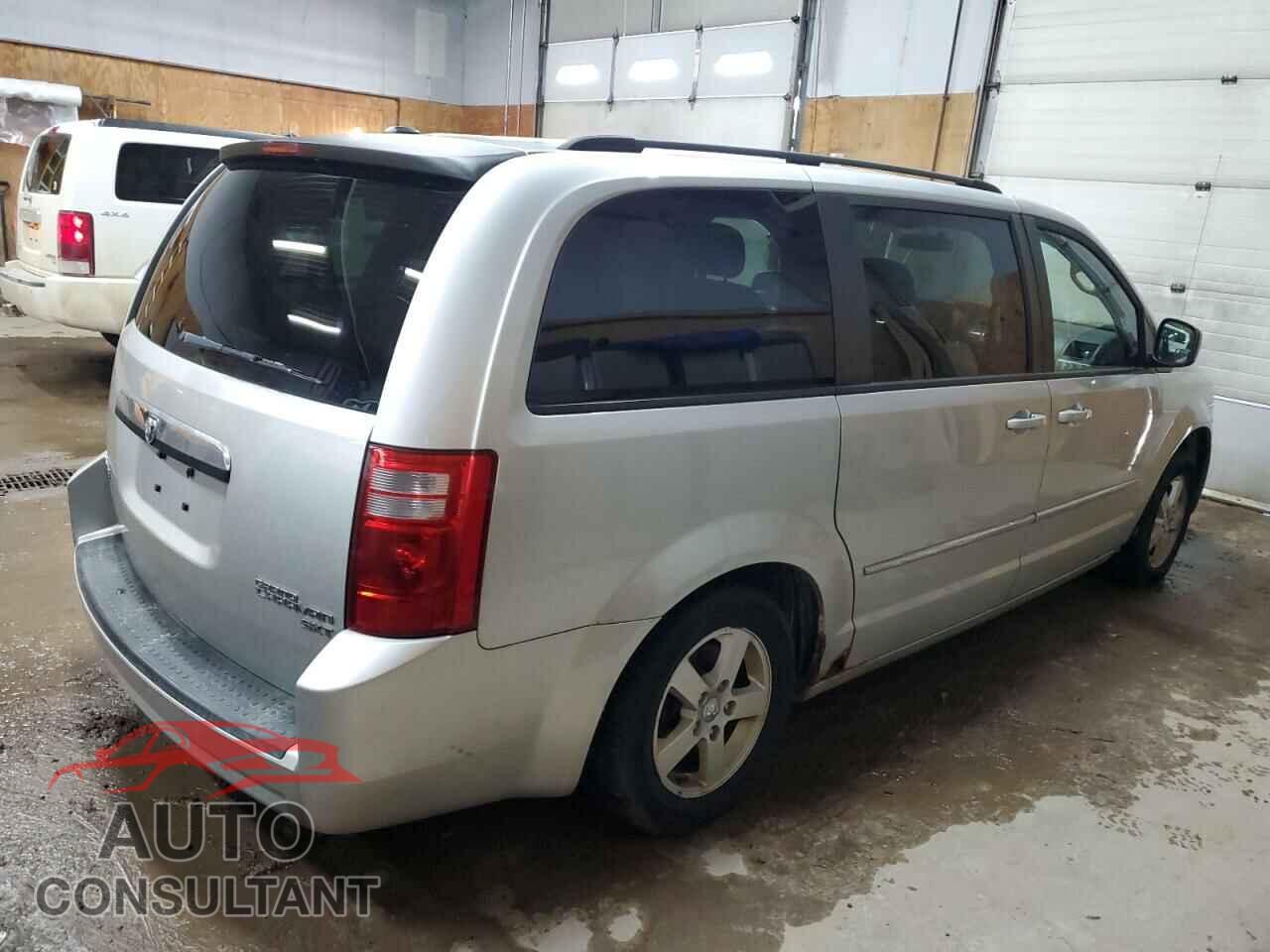 DODGE CARAVAN 2010 - 2D4RN5D11AR259910