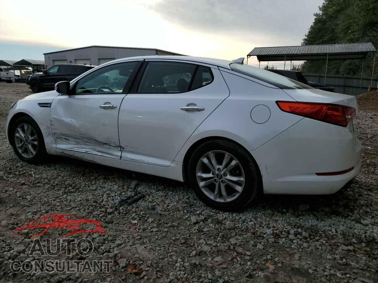 KIA OPTIMA 2011 - KNAGN4A75B5078084