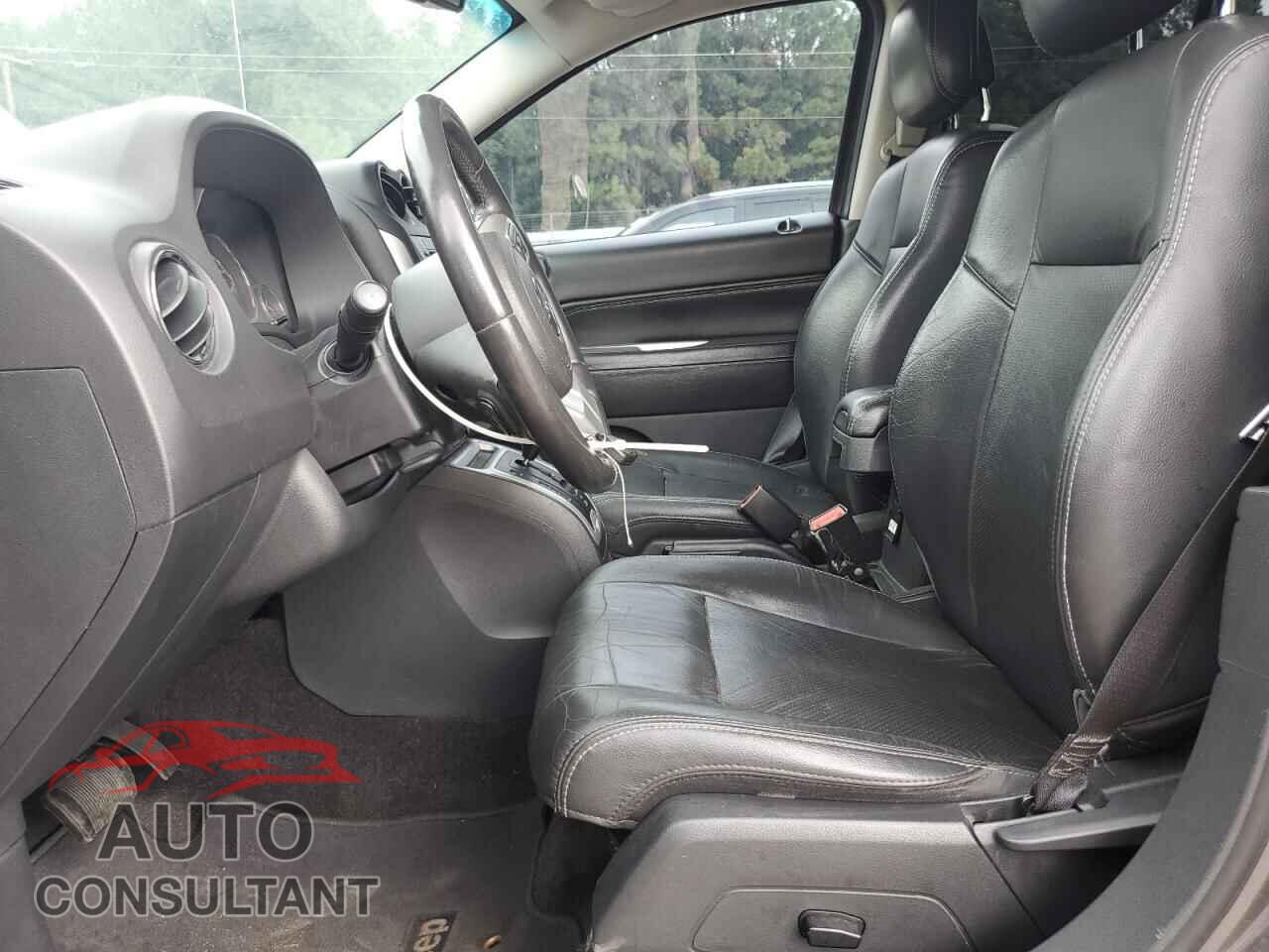 JEEP COMPASS 2015 - 1C4NJCEA3FD107468