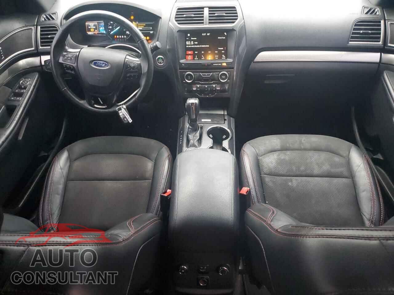 FORD EXPLORER 2018 - 1FM5K8D89JGA53542
