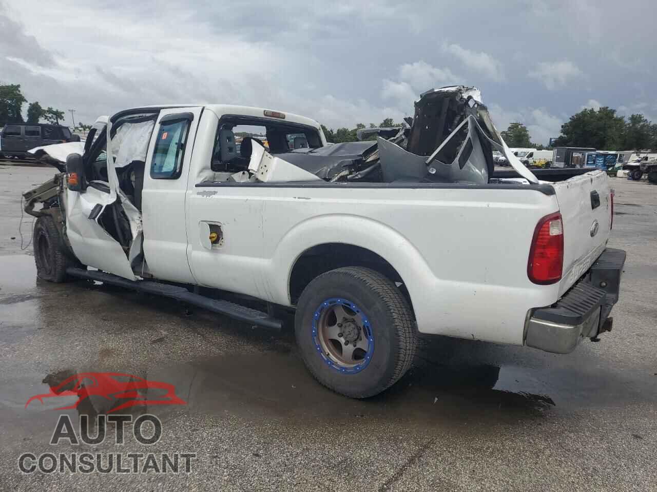 FORD F250 2011 - 1FT7X2A64BEC80519