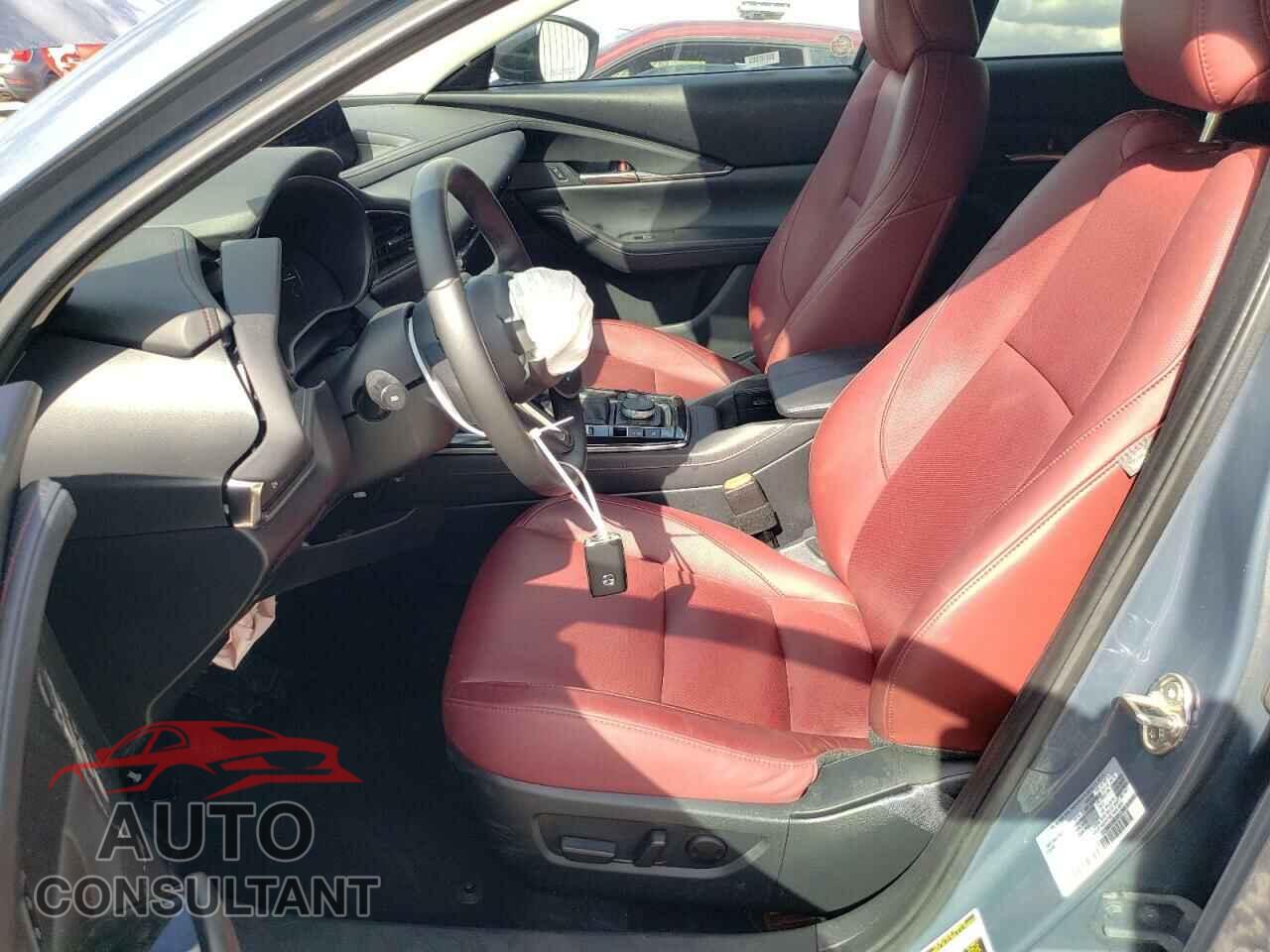MAZDA CX30 2024 - 3MVDMBCM2RM649873