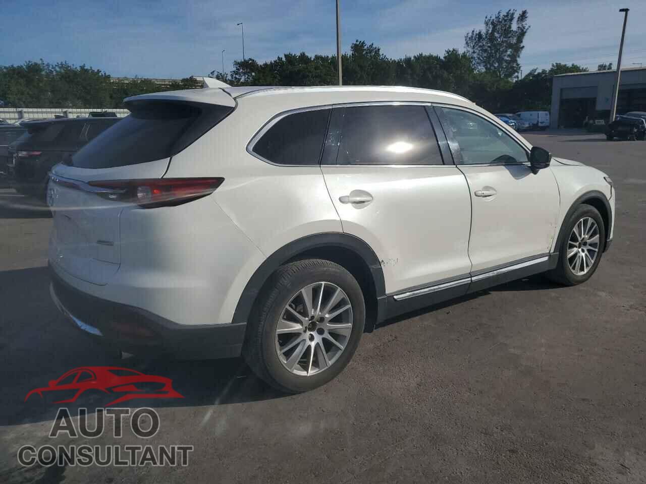MAZDA CX-9 2018 - JM3TCBDYXJ0200361